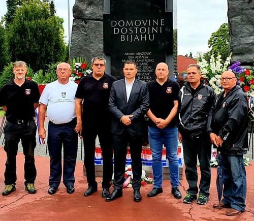 117293181 2123082504489269 6899188478057596569 n-e1639587194954