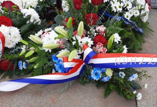 20201117 222349-1024x696