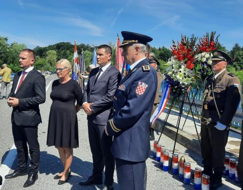 206801285 2480034595460723 1894923295987855474 n