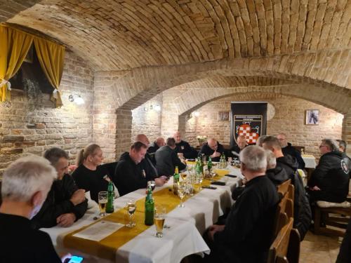 411745049_319524384382656_7438501242572462541_n