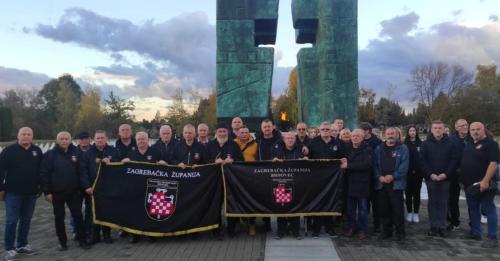 400867384 301577279510700 4303799088461676240 n-1