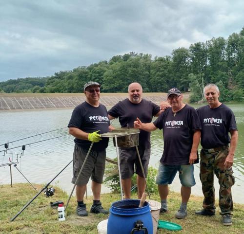 4 (1) (1) (1) (1) (1) (1) (1) (1)