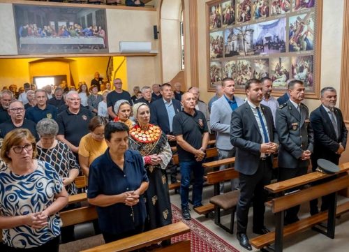 552658748 785535407781549 6660648557718792746 n