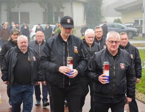 597743414 852148287786927 5108563910735342377 n