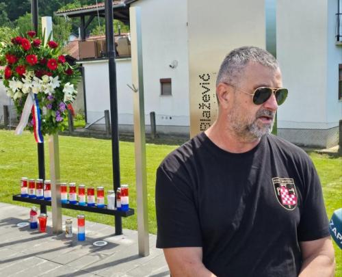 5 (1) (1) (1) (1) (1) (1) (1)