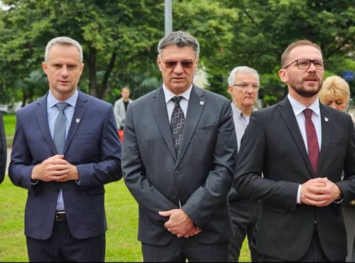 7 (1) (1) (1) (1) (1) (1) (1) (1) (1) (1) (1) (1) (1) (1) (1) (1) (1) (1) (1)